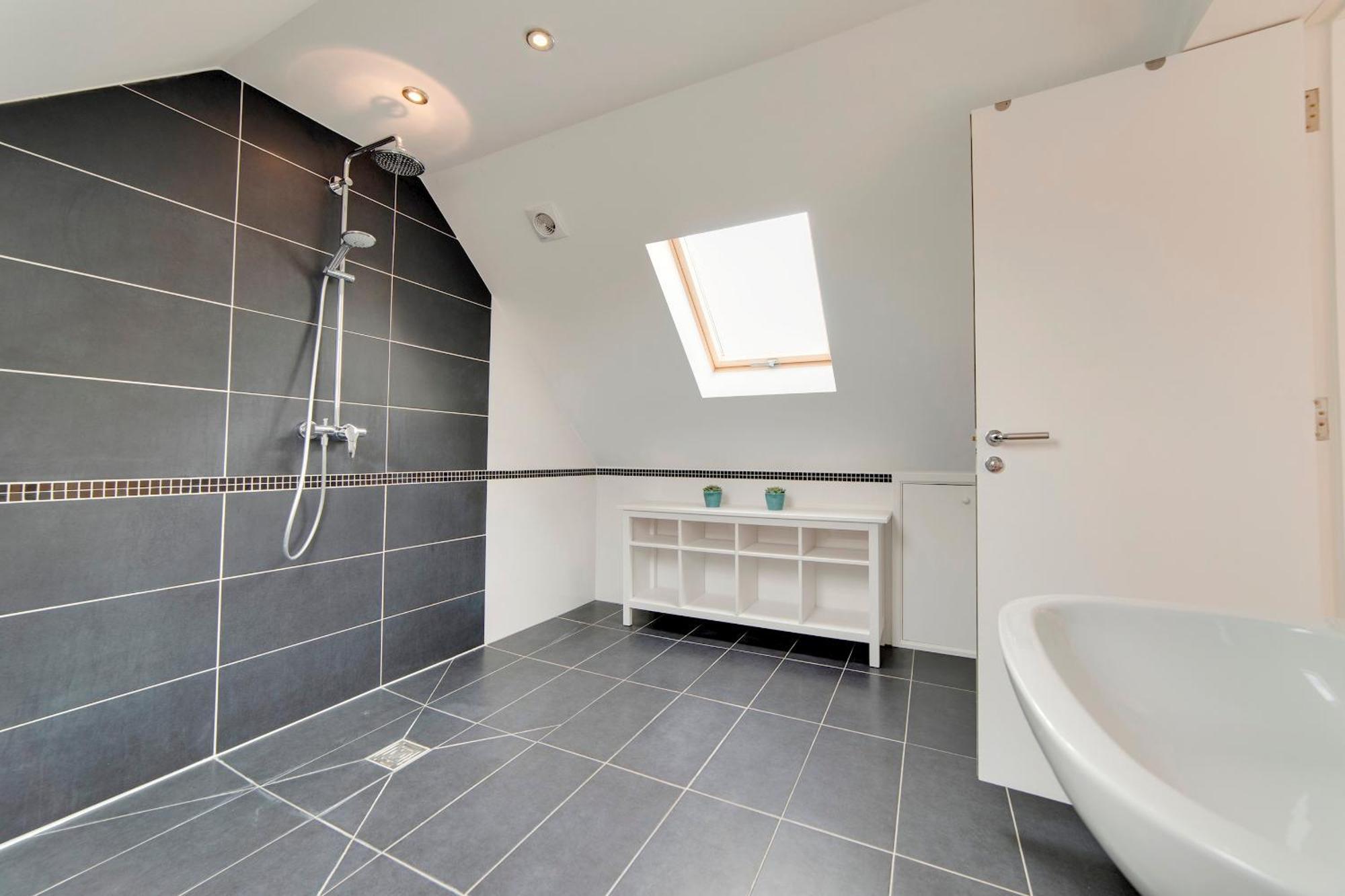 Pass The Keys 49 Byron Square Modern And Spacious 3 Bed With Free Parking Cambridge