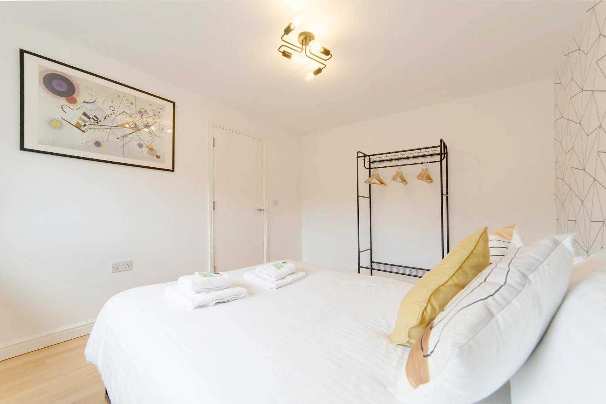 Pass The Keys 49 Byron Square Modern And Spacious 3 Bed With Free Parking Casa de férias *