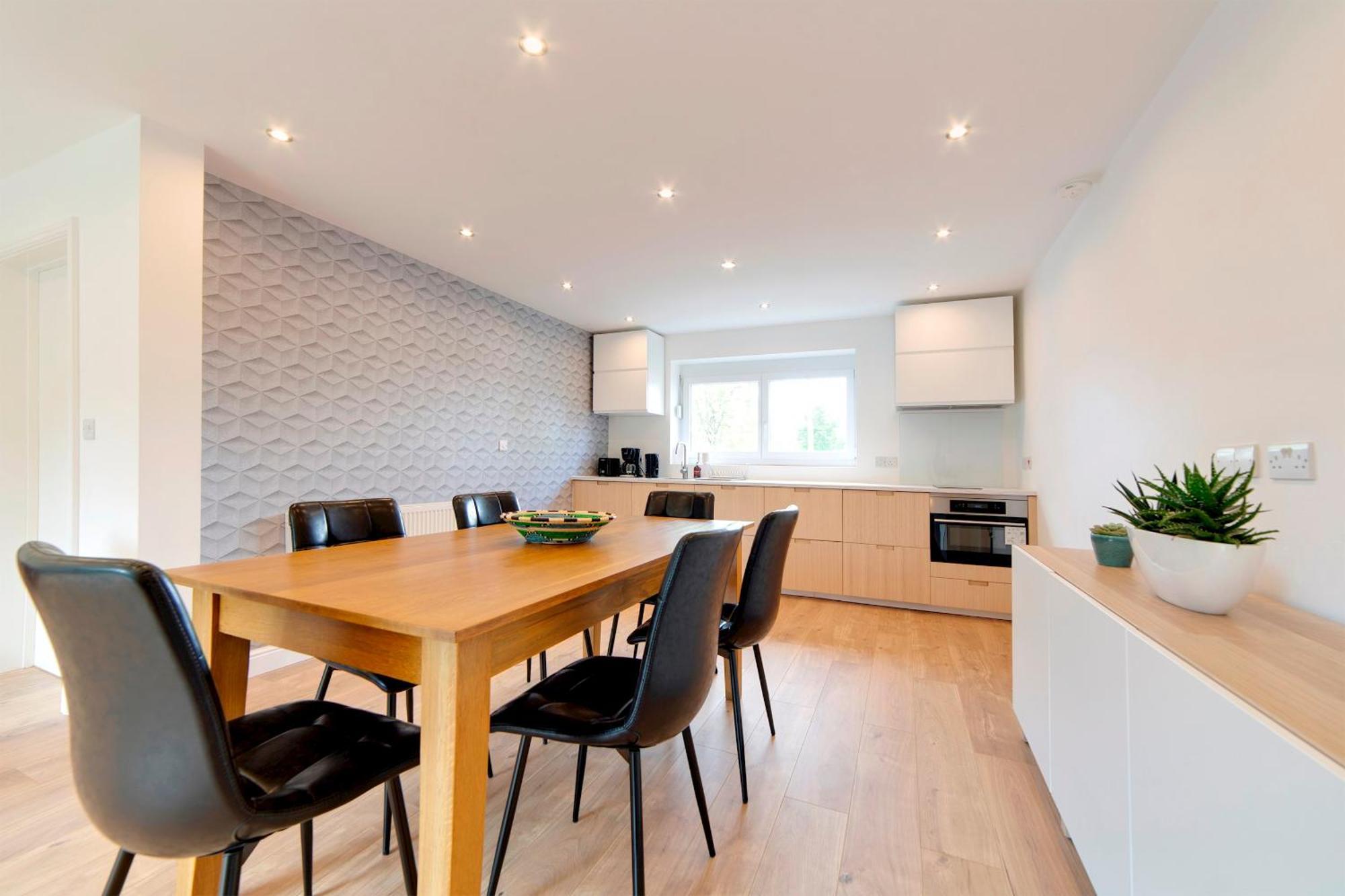 Pass The Keys 49 Byron Square Modern And Spacious 3 Bed With Free Parking Cambridge